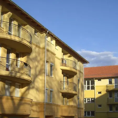 árnyas Liget * Pécs